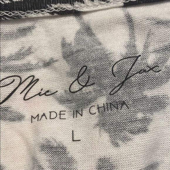 Mic and Jax tank - Picture 4 of 4